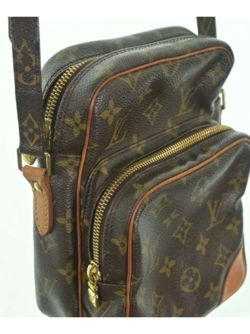 Louis Vuitton Shoulder Bag